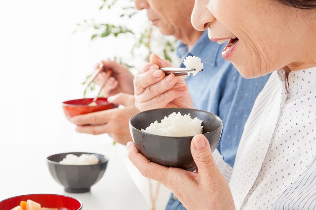 やわらかい食事を心がける